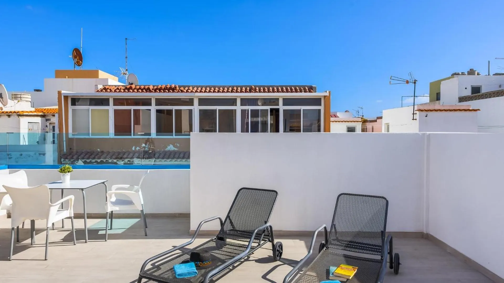 Okeanos Eco Guest House Los Abrigos